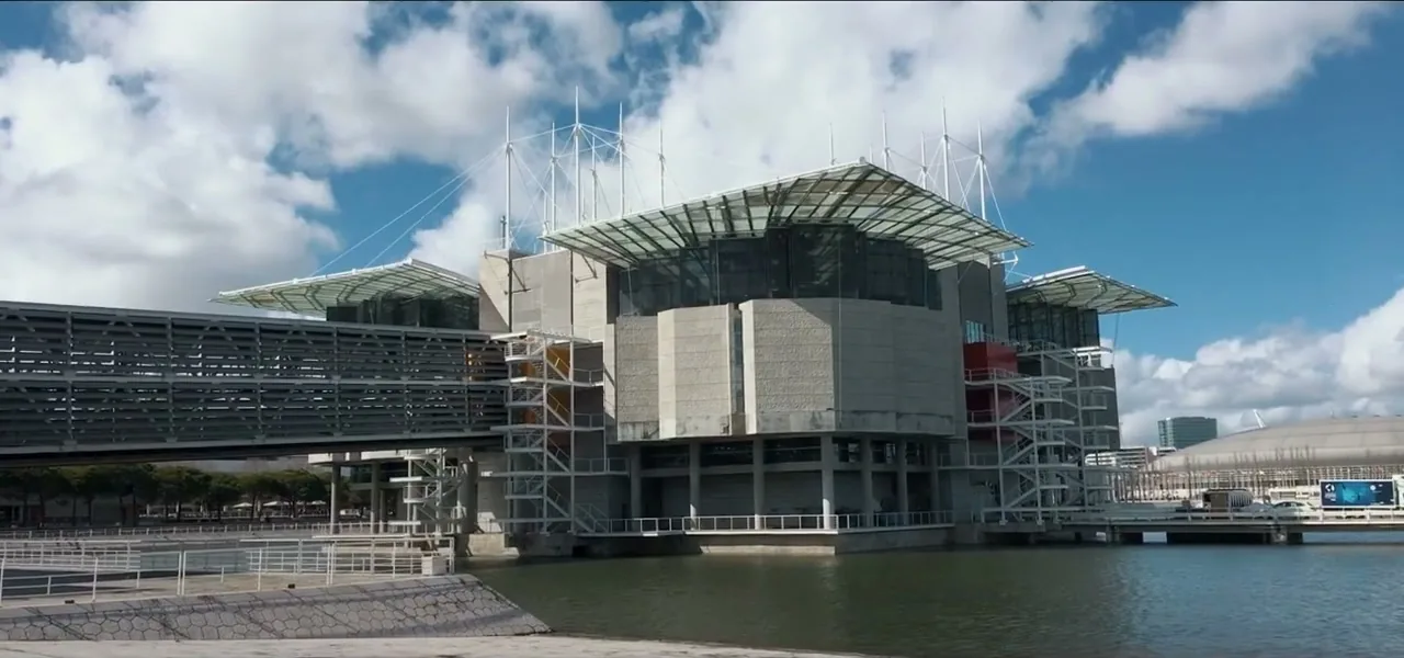 The Oceanário de Lisboa building, resembling an aircraft carrier on the water